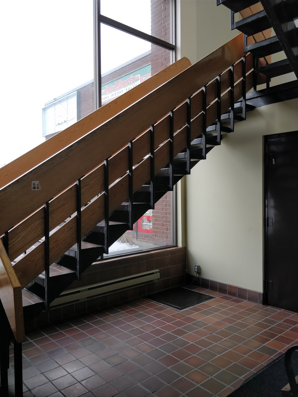 Pearlee Dental | 2948 Baseline Rd #207, Nepean, ON K2H 8T5, Canada | Phone: (613) 695-9695