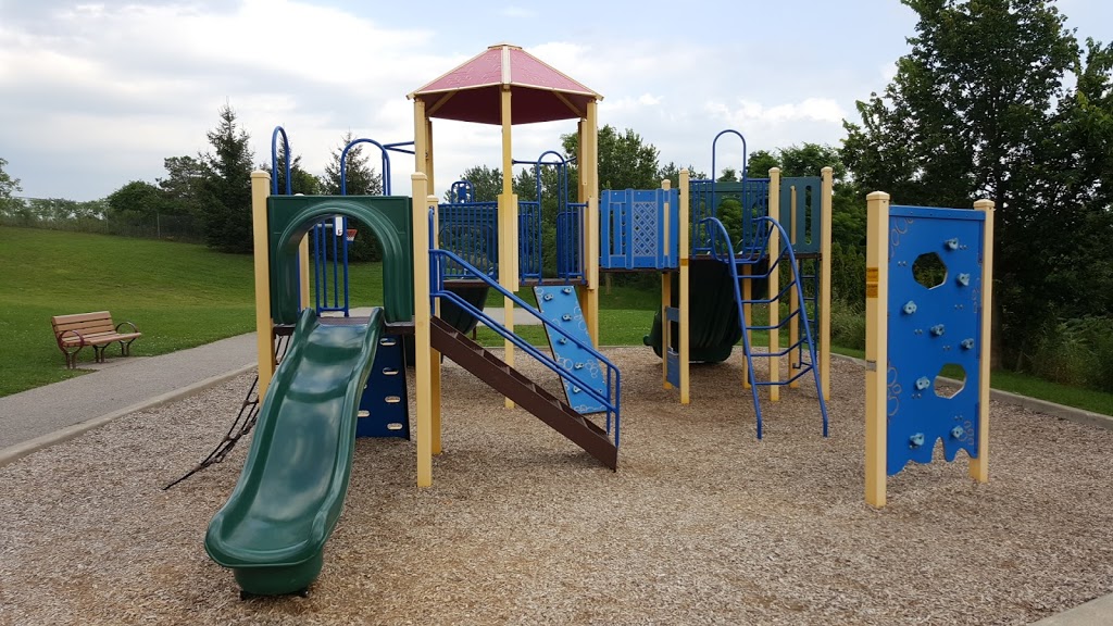 Barlow Court Parkette | 38 Barlow Ct, Bowmanville, ON L1C 5G5, Canada