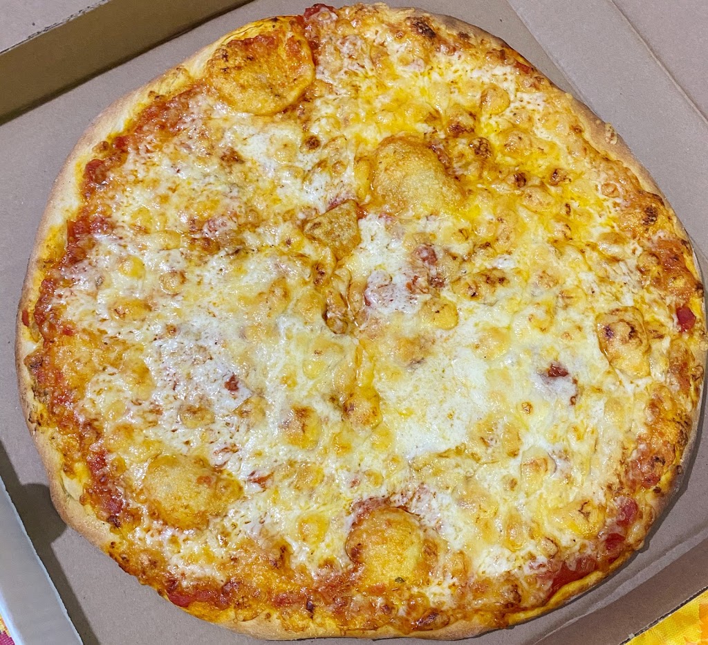 Bayview Beach Pizza | 354 Limerick St, Innisfil, ON L0L 1K0, Canada | Phone: (705) 290-1577