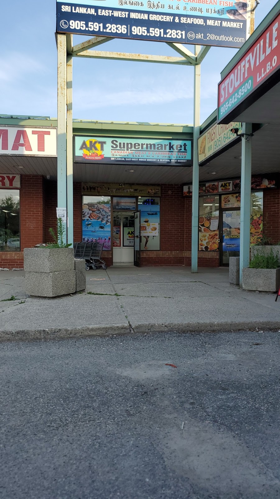 AKT Super market | 18 Ringwood Dr, Whitchurch-Stouffville, ON L4A 8C1, Canada | Phone: (905) 591-2836
