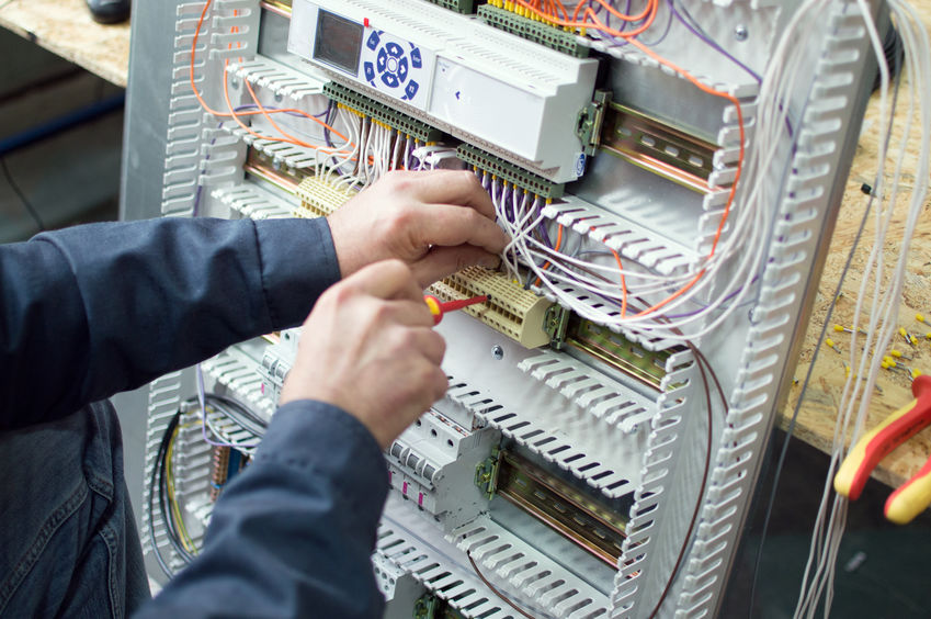 STR Automatisation | Expert de solutions | 695 Rue de Bretagne, Granby, QC J2H 0J3, Canada | Phone: (450) 361-7333