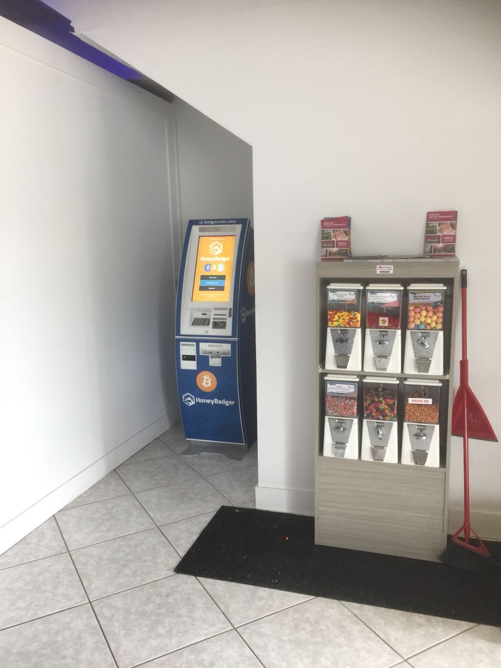 HoneyBadger Bitcoin | 2505 A Boulevard des Récollets, Trois-Rivières, QC G8Z 4G1, Canada | Phone: (604) 787-1220