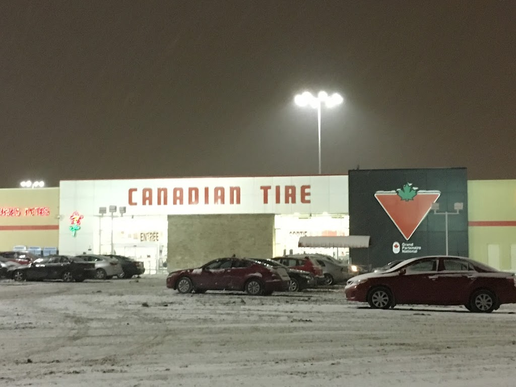 Canadian Tire - Ville St. Laurent, QC | 11200 Boul. Cavendish Place Vertu, Saint-Laurent, QC H4R 2J7, Canada | Phone: (514) 337-4862