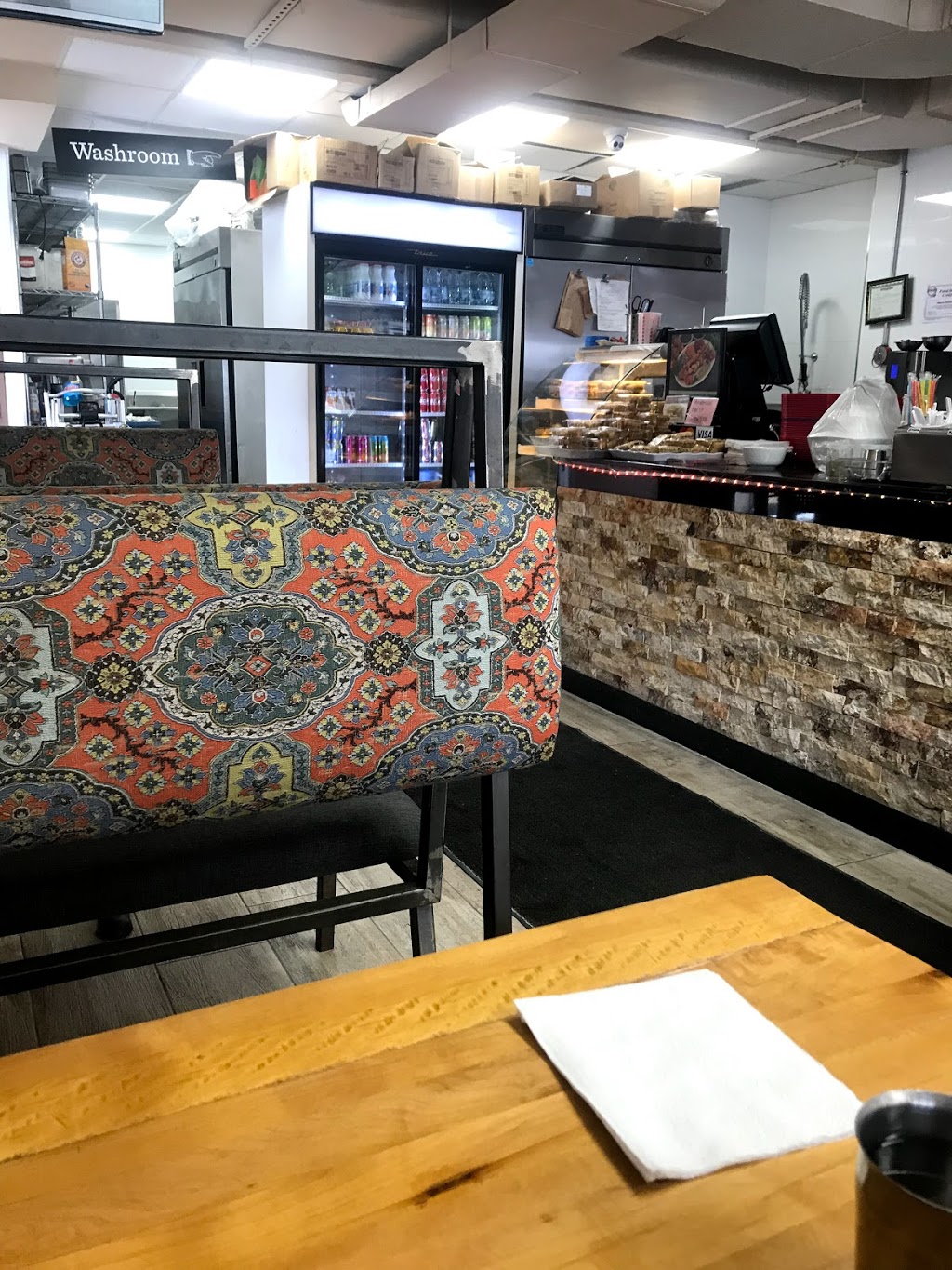Lebanon Express | 327 Roncesvalles Ave, Toronto, ON M6R 2M6, Canada | Phone: (416) 447-4417
