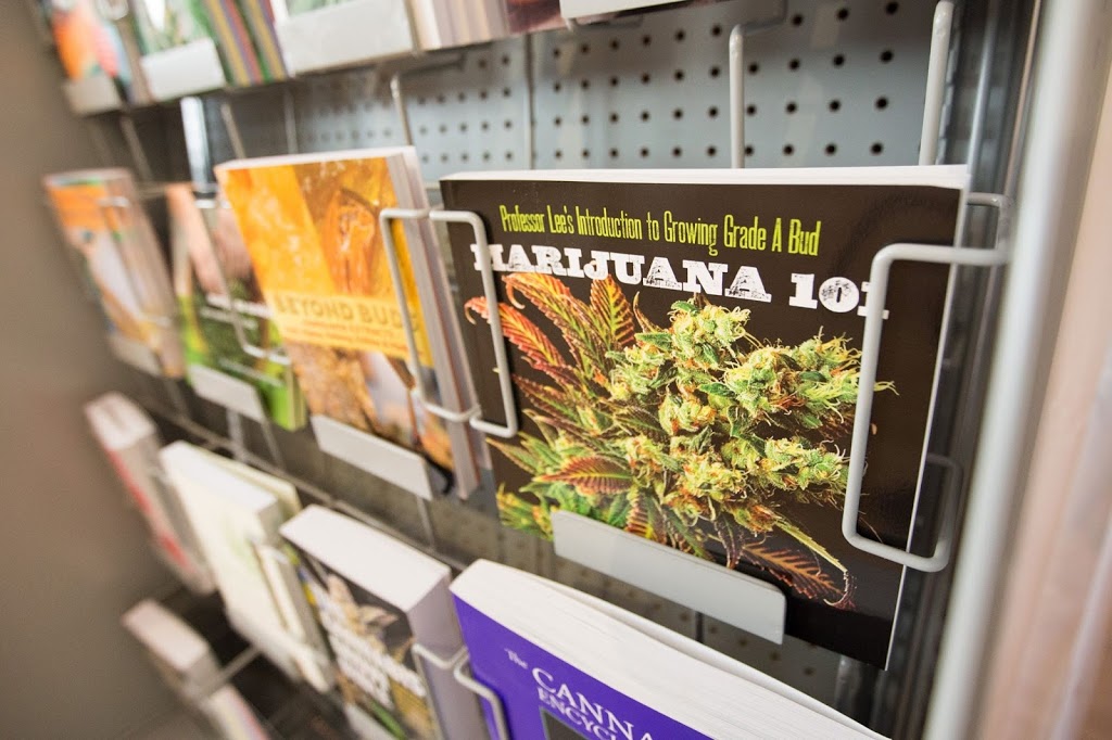 Warmland Cannabis Centre | 850 Shawnigan Lake-Mill Bay Rd #35, Mill Bay, BC V0R 2P2, Canada | Phone: (250) 929-5588