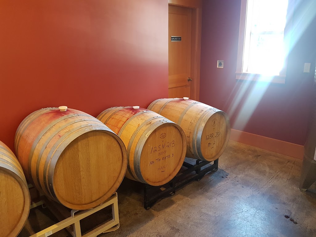 Symphony Vineyard | 6409 Oldfield Rd, Saanichton, BC V8M 1X8, Canada | Phone: (250) 208-8784