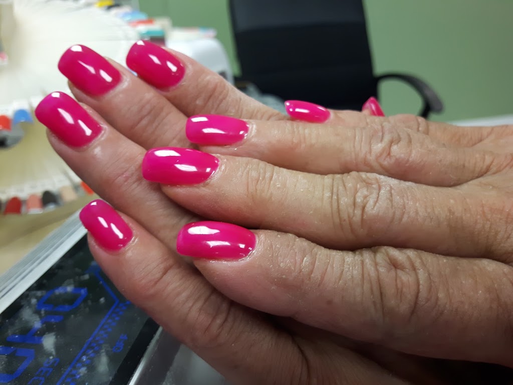 Isabella Nails & Spa Inc. | hair care | 5308 Hwy 7, Woodbridge, ON L4L 1T3, Canada | 9052658188 OR +1 905-265-8188