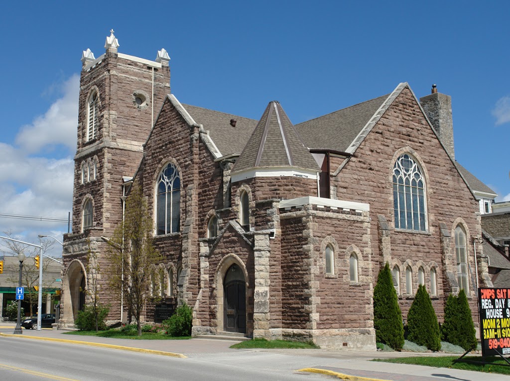 Melville United Church | 300 St Andrew St W, Fergus, ON N1M 2W7, Canada | Phone: (519) 843-1781