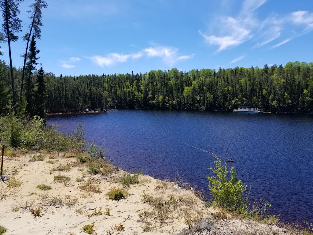 Pourvoirie du Montagnard 11 Rue de la Seigneurie, ValdesMonts, QC