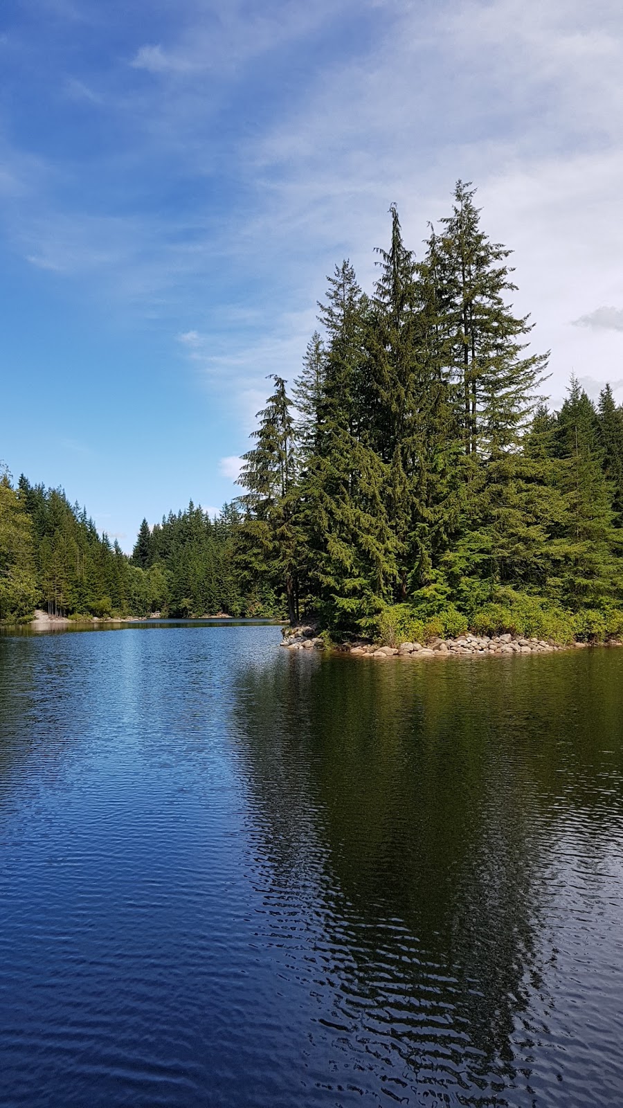 Caulfeild Village | 5303 Headland Dr, West Vancouver, BC V7W 3C5, Canada | Phone: (604) 923-4747