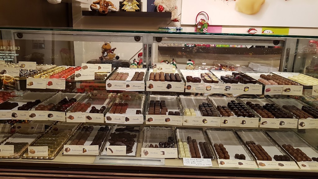 Chocolaterie Leonidas Gare Centrale | 895 Rue De La Gauchetière O, Montréal, QC H3B 4G1, Canada | Phone: (514) 393-1505