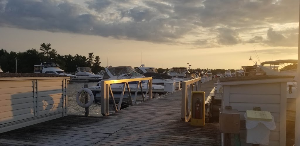 South Bay Cove Yacht Haven | 375 S Bay Rd, Port Severn, ON L0K 1S0, Canada | Phone: (705) 756-3333