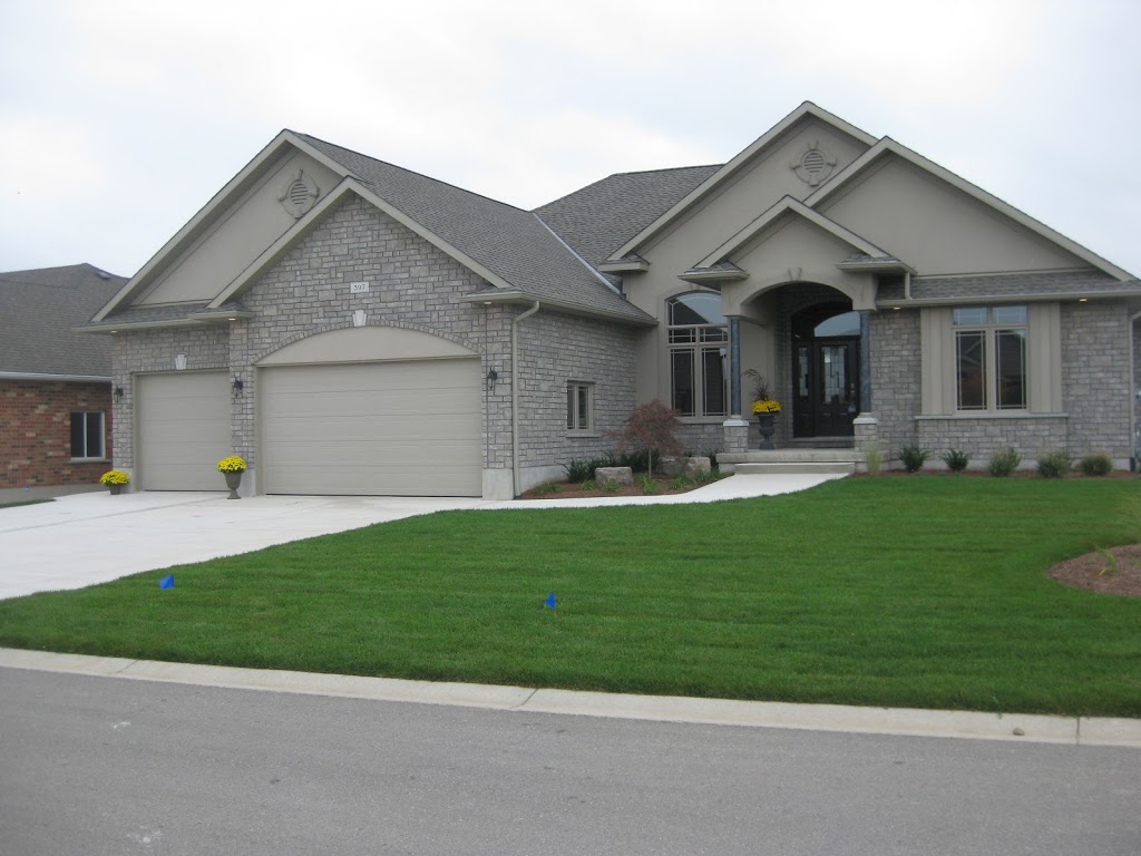 Whaling Home Construction Ltd | 486 10th St, Hanover, ON N4N 1R1, Canada | Phone: (519) 364-1034