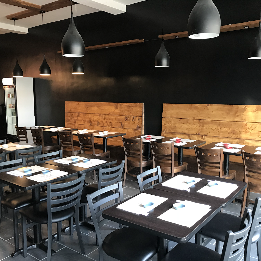 Ye sushi | 1723 Rue Poirier, Saint-Laurent, QC H4L 1J4, Canada | Phone: (514) 543-5577