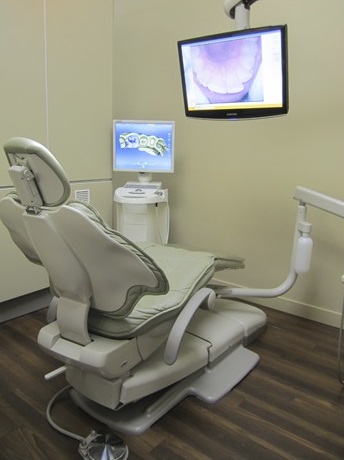 Morgan Heights Dental Centre | 2245 160 St #40, Surrey, BC V3Z 9N6, Canada | Phone: (604) 535-8835