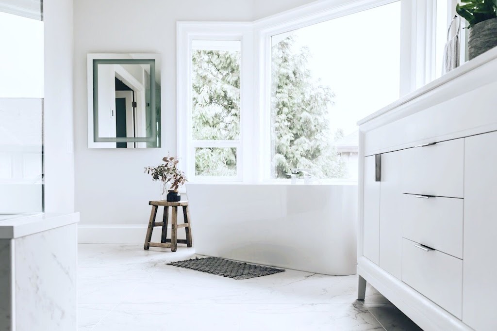 The Designory House | 2380 Christopherson Rd, Surrey, BC V4A 3L4, Canada | Phone: (604) 866-8487