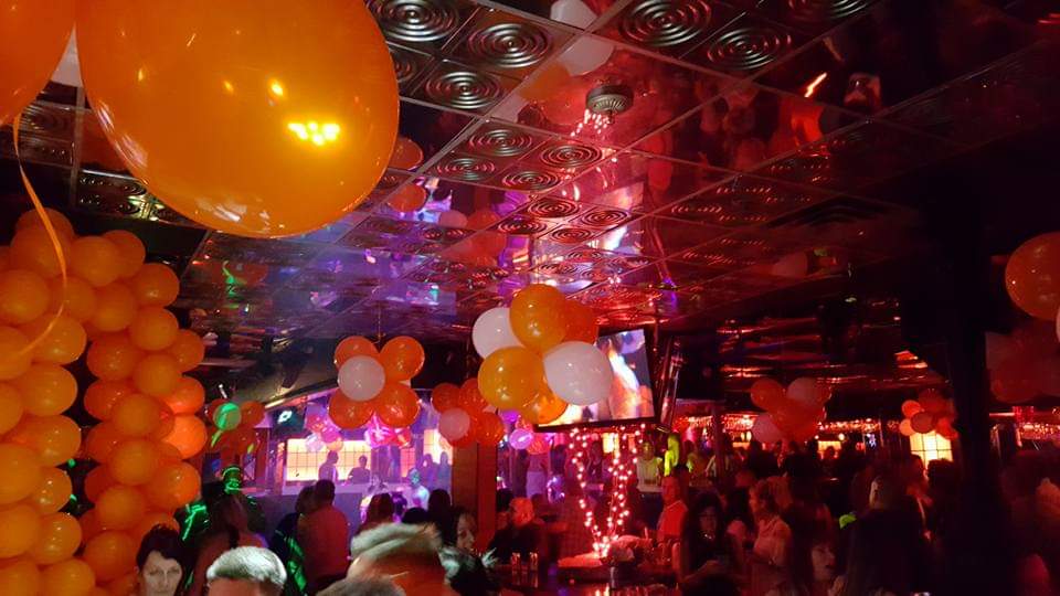 Le Lovers Nightclub | 8245 Boulevard Taschereau local a16, Brossard, QC J4Y 1A4, Canada | Phone: (450) 445-2525