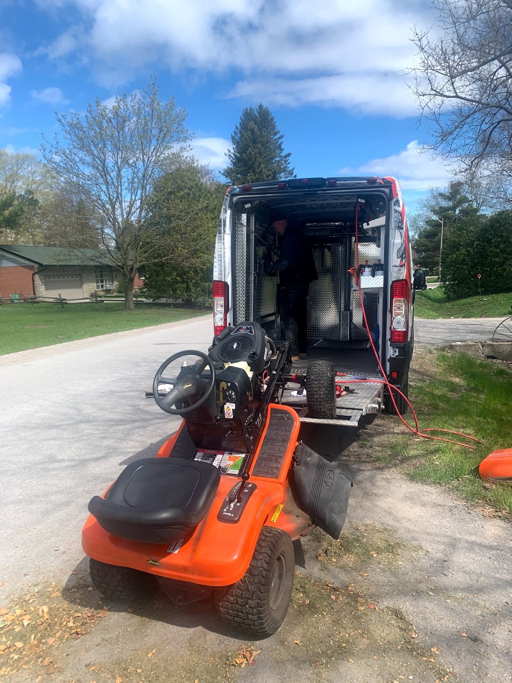 On Spot Repair | Mobile Mower Repair | 1105 Muriel St, Innisfil, ON L9S 4W7, Canada | Phone: (888) 667-7681