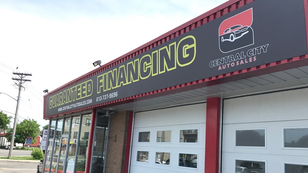Central City Auto Sales | 992 Merivale Rd, Ottawa, ON K1Z 6A4, Canada | Phone: (613) 737-9696