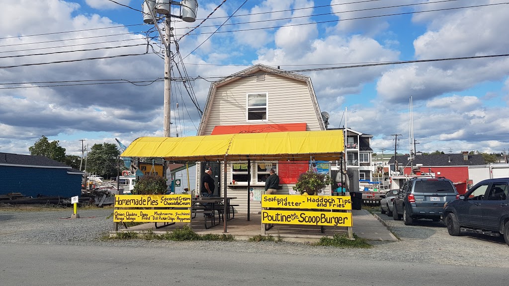 Whats the Scoop Takeout | 63 Government Wharf Rd, Eastern Passage, NS B3G, Canada | Phone: (902) 444-7132