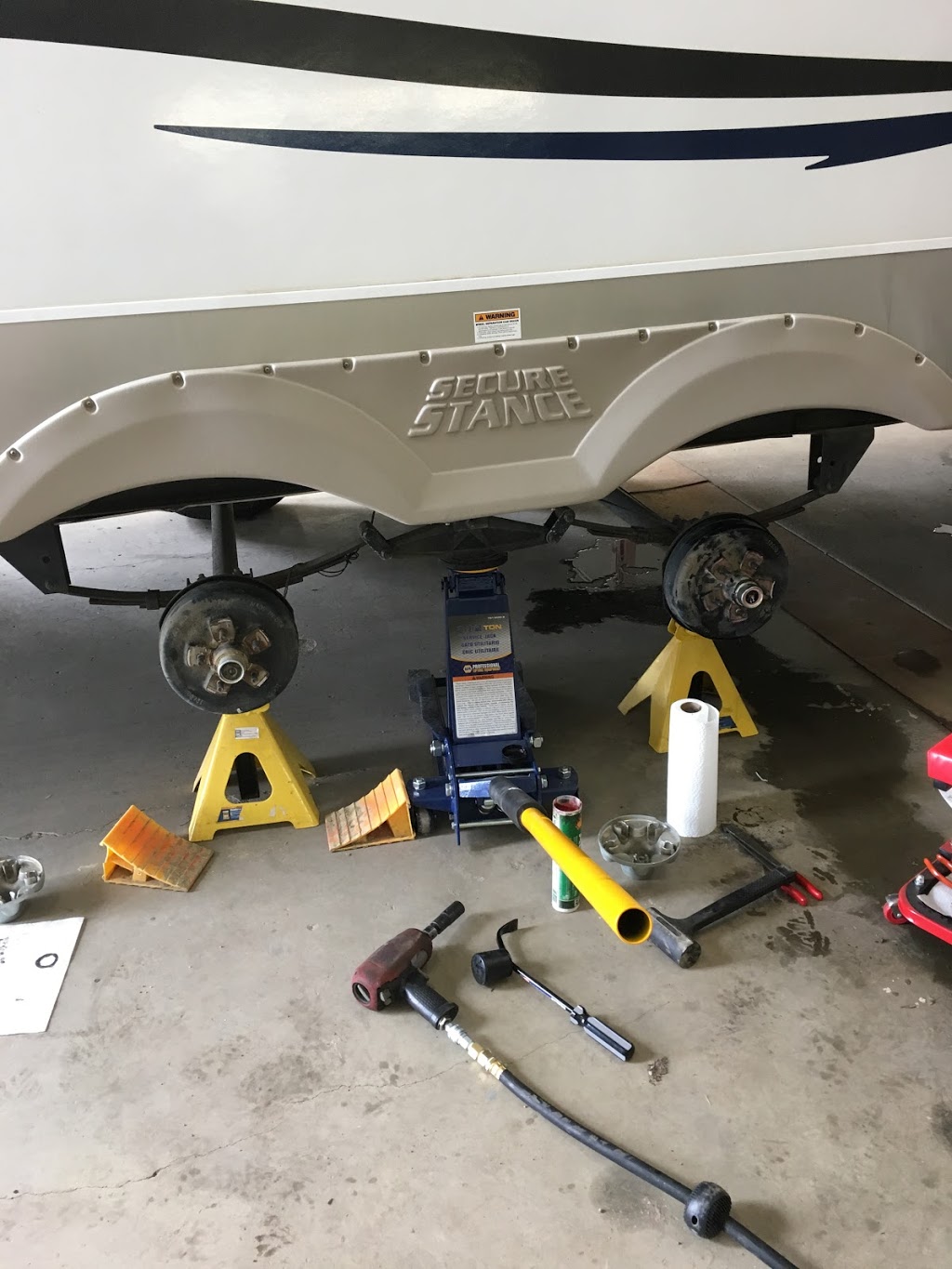 LW Tire & Auto Ltd | 6512 46th Ave, Ponoka, AB T4J 1J8, Canada | Phone: (403) 783-5226
