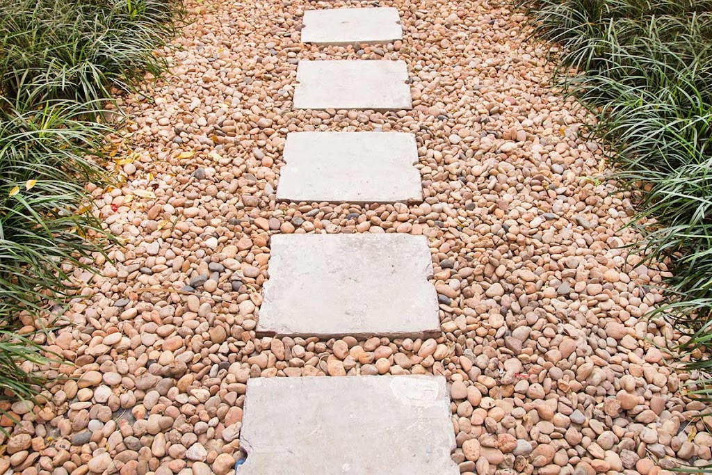 Pablos Planters & Pergolas | 46 St NW, Edmonton, AB T6H 0A5, Canada | Phone: (780) 222-1871