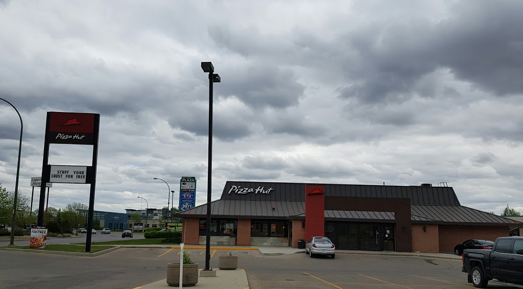 Pizza Hut | 2525 Quance St E, Regina, SK S4V 2X8, Canada | Phone: (306) 791-3020