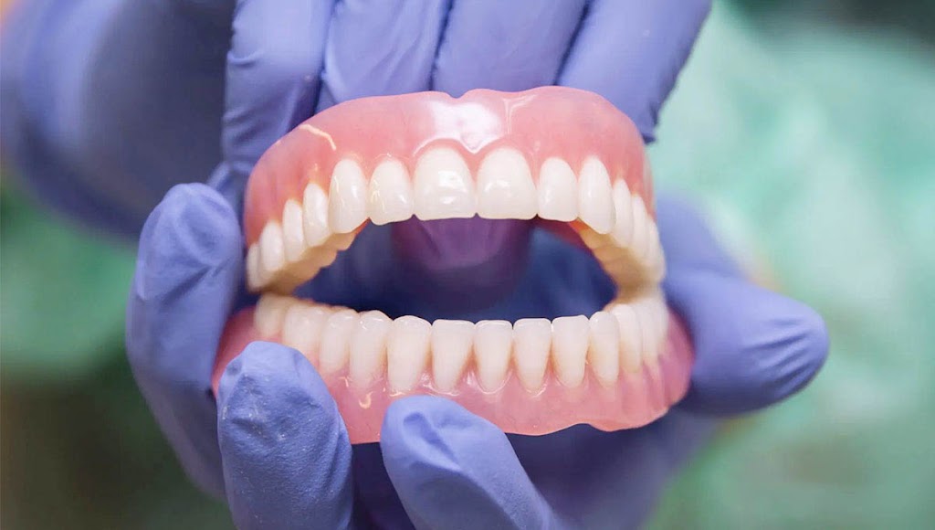 Clinique de Denturologie ProtaDent | 7083 Rue Jarry E #219, Montreal, QC H1J 1G3, Canada | Phone: (514) 312-2909
