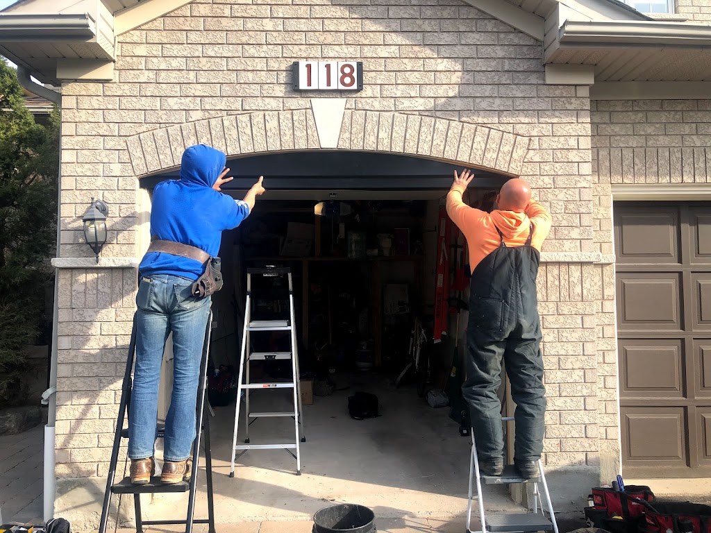 Princess garage doors Corp | 2846 Dempster Ave, Innisfil, ON L9S 1C2, Canada | Phone: (647) 992-2722