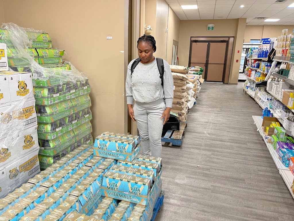 Gifted Fingers International Ltd Food & beauty supply | 1006 Nairn Ave, Winnipeg, MB R2L 0Y2, Canada | Phone: (204) 306-0101