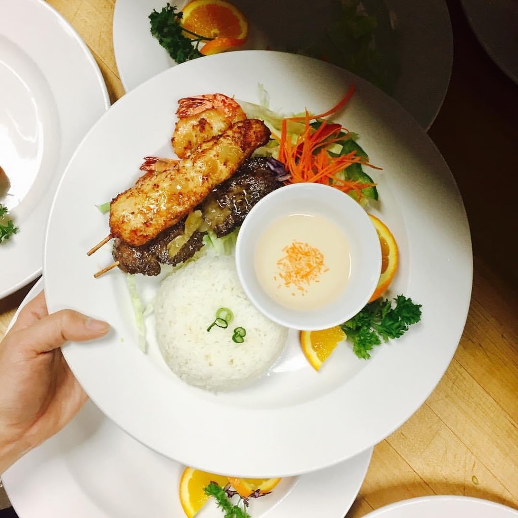 Restaurant Empire DAngkor | 1028 Boulevard des Seigneurs, Terrebonne, QC J6W 1V1, Canada | Phone: (450) 471-8885
