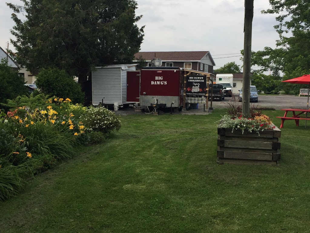 Big Dawgs Smokehouse | 2317 Community Way, North Gower, ON K0A 2T0, Canada | Phone: (613) 223-8625