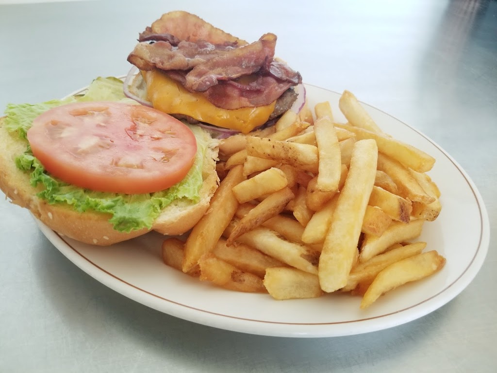 Prairie Oasis Family Restaurant | 1650 Lakeview Rd, Bushell Park, SK S0H 0N0, Canada | Phone: (306) 692-4334