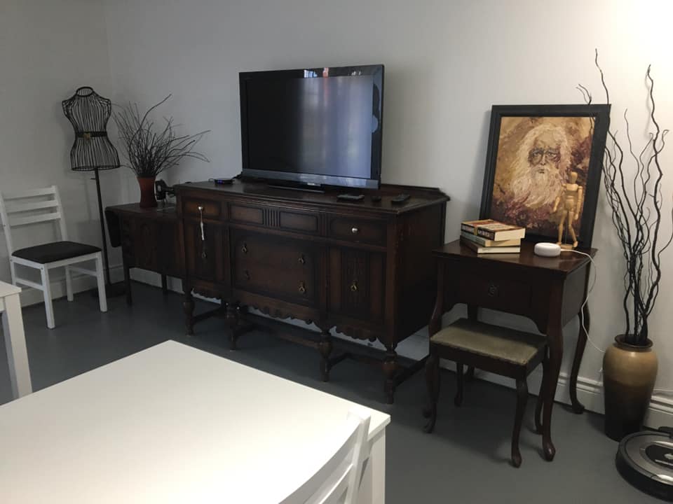 Studio on the Farm | 963 Phillipston Rd, Roslin, ON K0K 2Y0, Canada | Phone: (519) 546-6797