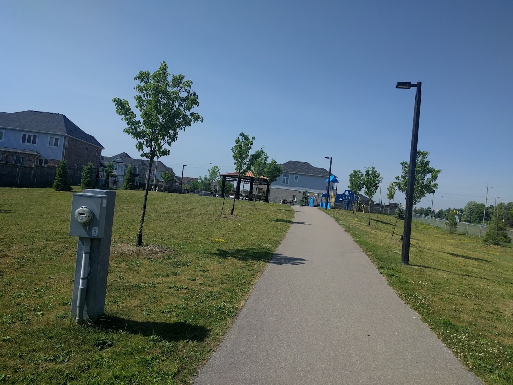 Gatehouse parkette | 22 Turnberry Crescent, Courtice, ON L1E 1A5, Canada
