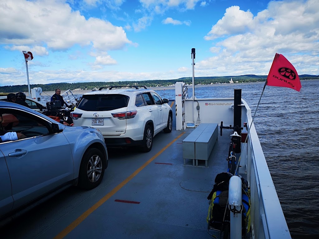 Traverse Oka-Hudson | 158 Rue Main, Hudson, QC J0P 1H0, Canada | Phone: (438) 444-4419