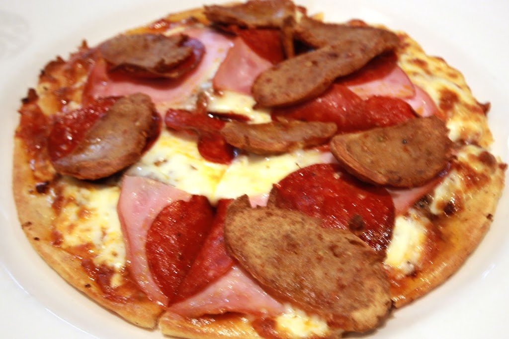 Boston Pizza | 135 Roland Michener Dr, Kanata, ON K2T 1G7, Canada | Phone: (613) 592-7031
