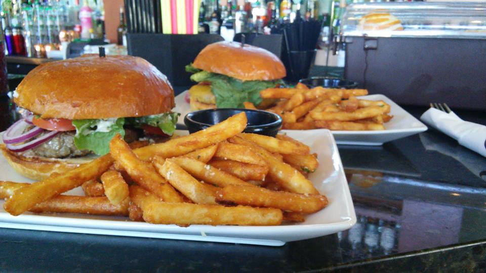 Lunas Bistro | 3004 Cinema Pl, Bellingham, WA 98226, USA | Phone: (360) 306-8676