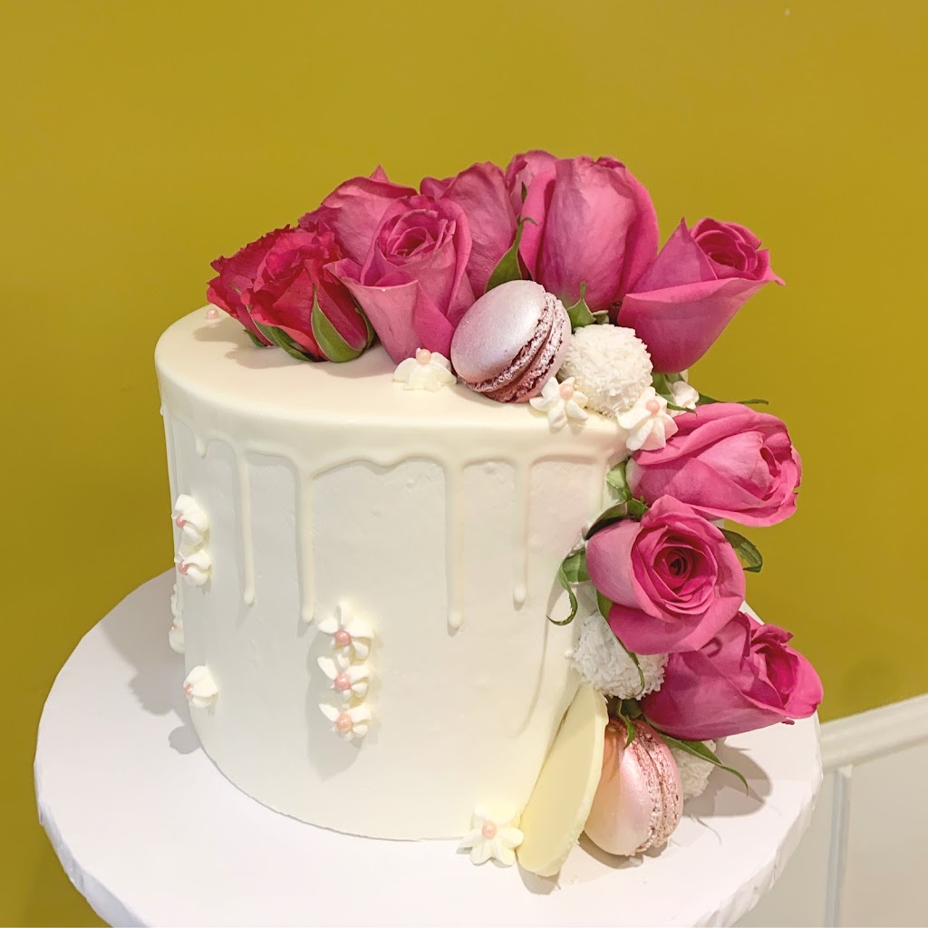 Heavenly Delights Patisserie (Negin Bakery/شیرینی نگین) | 8992 Yonge St, Richmond Hill, ON L4C 6Z8, Canada | Phone: (905) 763-9144