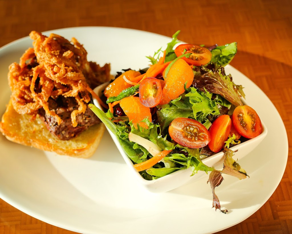 Avenue 16 Kitchen & Bar | 8220 Bowridge Crescent NW, Calgary, AB T3B 2V1, Canada | Phone: (403) 202-4408