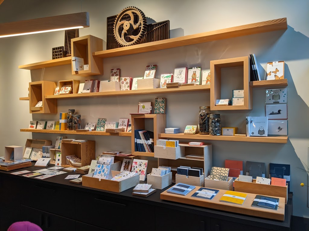 Porchlight Press | 585 McLean Dr, Vancouver, BC V5L 0C2, Canada | Phone: (604) 558-1552