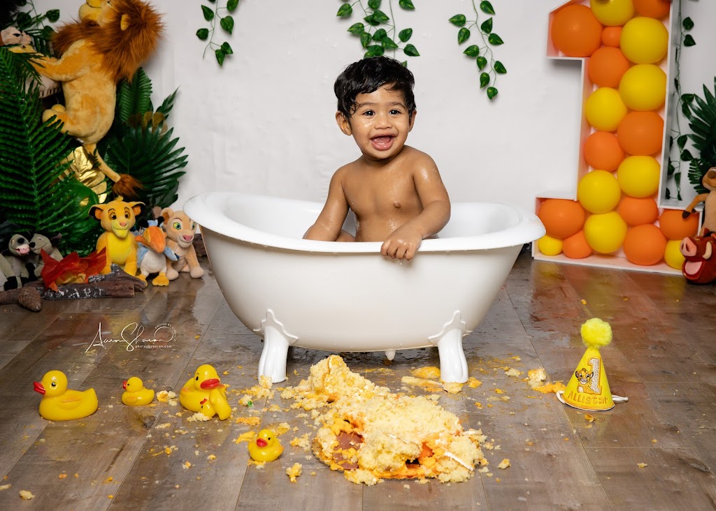 Photos By Aaron | 76 140 St, Surrey, BC V3W 7G8, Canada | Phone: (778) 244-7887