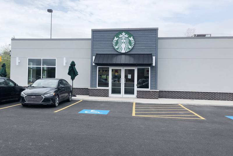 Starbucks | 608 E River Rd, New Glasgow, NS B2H 3S2, Canada | Phone: (902) 754-0126