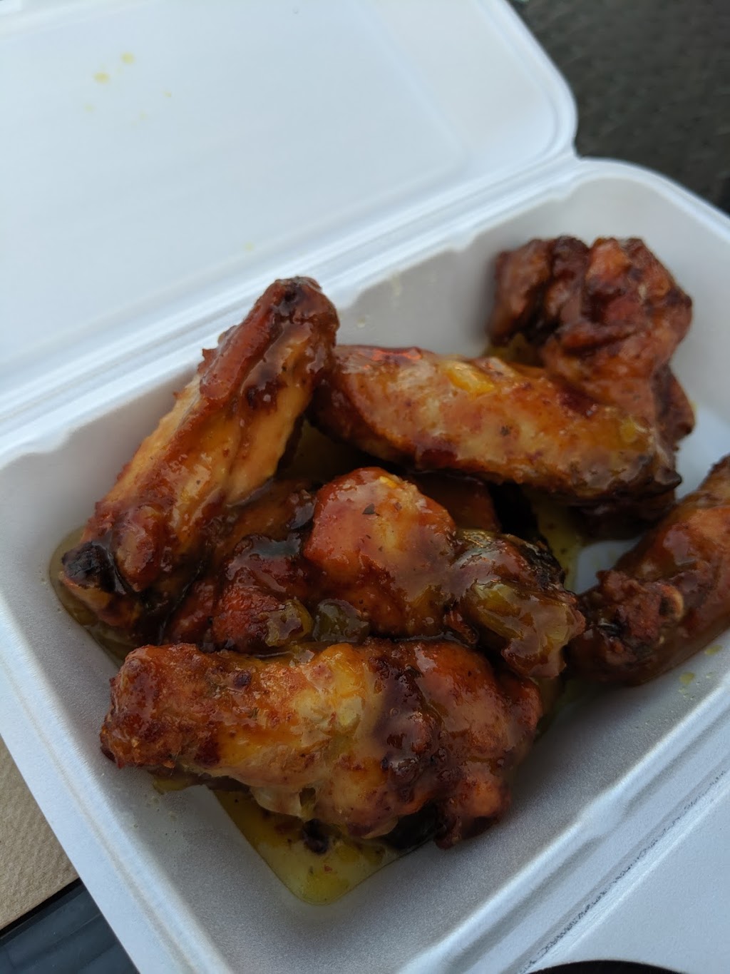 W.O.W Poutinerie | 35a Broadway, Orangeville, ON L9W 1J7, Canada | Phone: (519) 307-7229