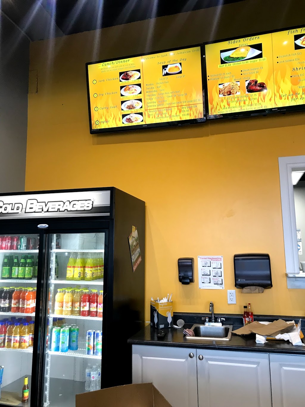 Fyah Side Jamaican Grill | 25 Brisdale Dr unit 2, Brampton, ON L7A 2Y7, Canada | Phone: (905) 840-9555