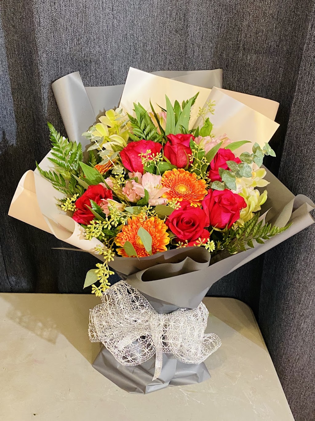 Elegant Floral Design | 3757 Jacombs Rd #145, Richmond, BC V6V 2R3, Canada | Phone: (604) 249-8880