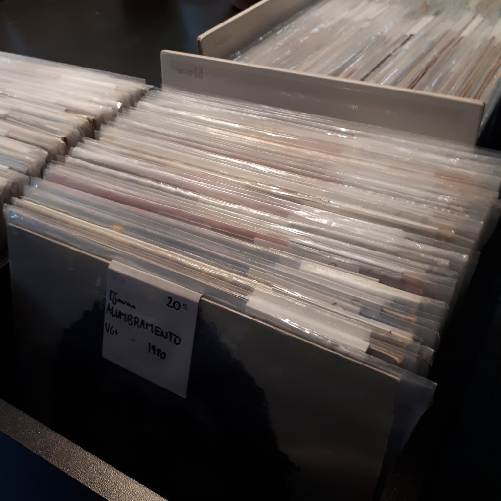 Disques Tonys Records | 22 Rue Principale N #8, Sutton, QC J0E 2K0, Canada | Phone: (450) 538-0764