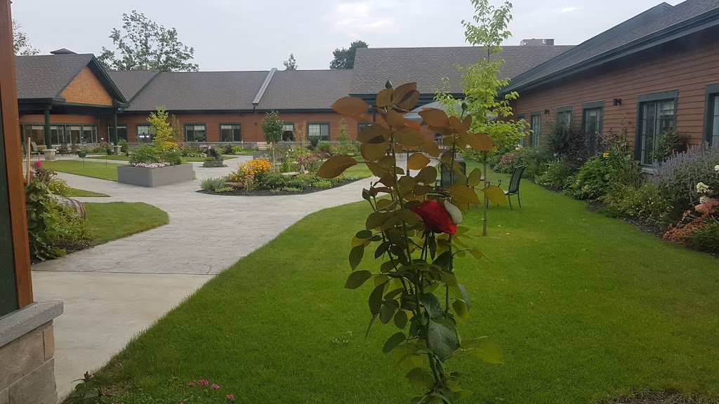 Grace Village | 1515 Rue Pleasant View, Sherbrooke, QC J1M 0C6, Canada | Phone: (819) 569-0546