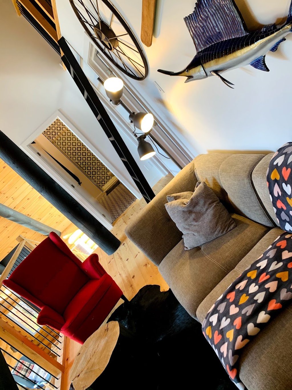 La Cabane Ô Canada | 91 Rue de lEsplanade, Saint-Philémon, QC G0R 4A0, Canada | Phone: (418) 956-3604