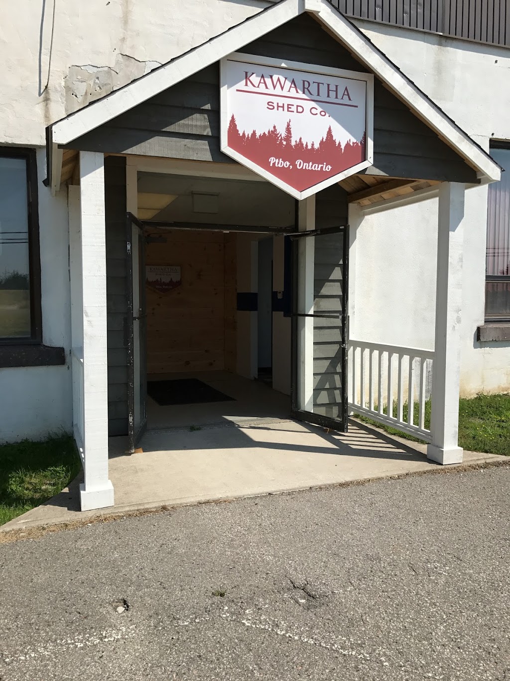 Kawartha Shed Co. Ltd. | 1650 Chemong Rd N, Peterborough, ON K9J 6X2, Canada | Phone: (705) 957-7433